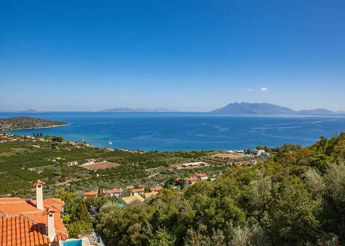 Epidavros Land Antigoni Βίλα